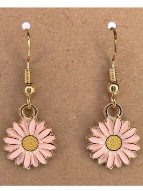 Delicate Pink Enamel Daisy Drop Earrings - Gold Tone
